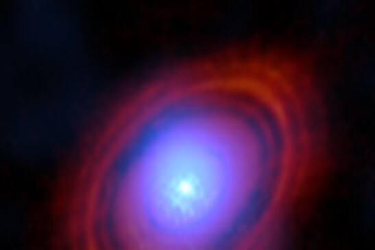 Vapore acqueo nel disco di polveri in cui si stanno formando i pianeti di una giovane stella (fonte:  ALMA (ESO/NAOJ/NRAO)/S. Facchini et al.)
