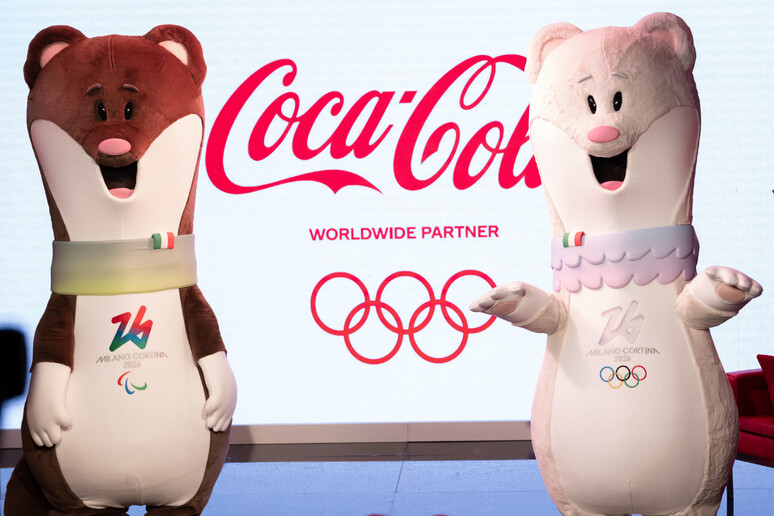 Tina e Milo sono le mascotte delle Olimpiadi di Milano Cortina 2026 - RIPRODUZIONE RISERVATA